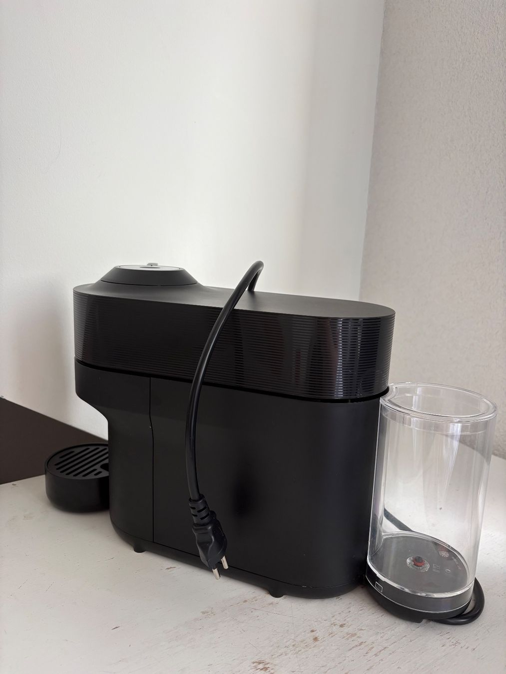 Nespresso Macchine per caffè & Macchine per espresso: Nespresso Vertuo - Coffee Machine – Nuovo (secondo la descrizione) da Neuchâtel venduto da mol_2282 5