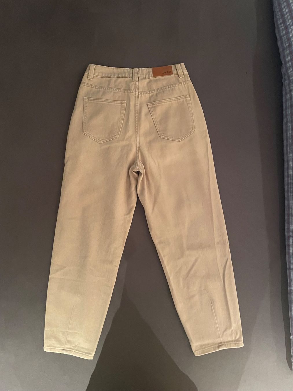 Jeans: Slouchy Twill Jeans von Object – Gebraucht aus Arbon von mannamanna 1