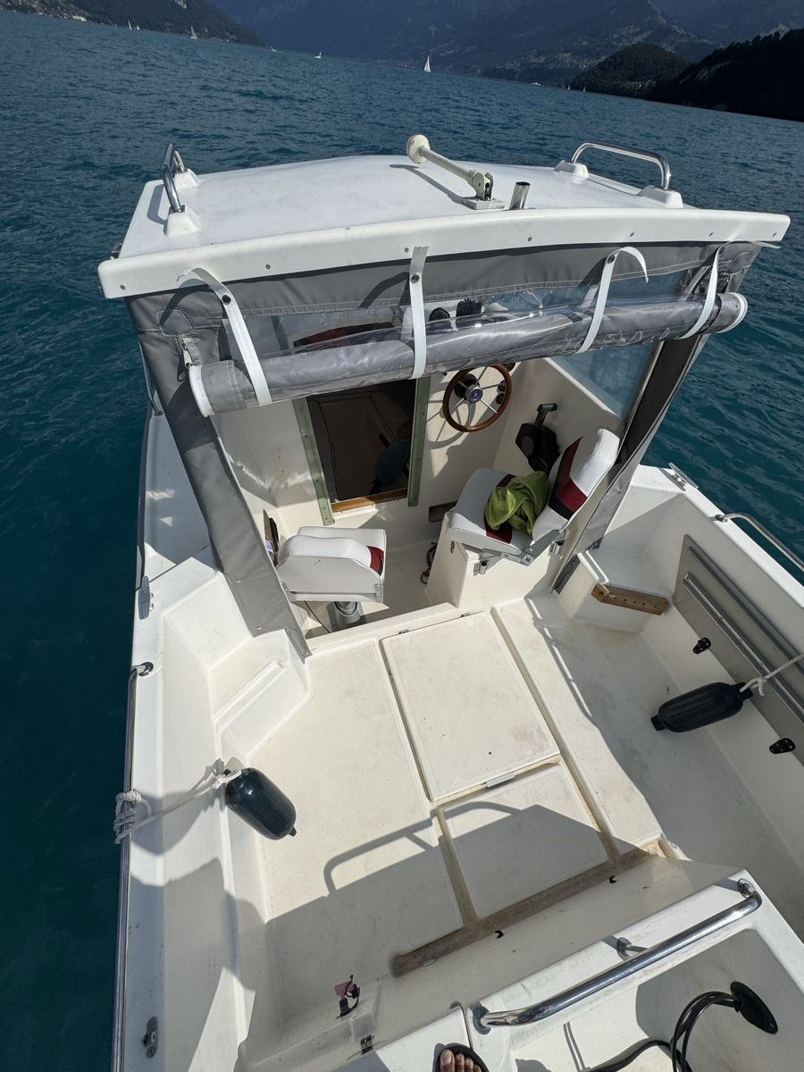 Boote: Motorboot  – Gebraucht aus Boltigen von HugoEgli 2