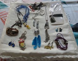 Gros lot bijoux fantaisies, 50 pièces,  neuf