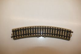 Märklin H0: Gebogenes M-Kontaktgleis (K.Nr. 5104)