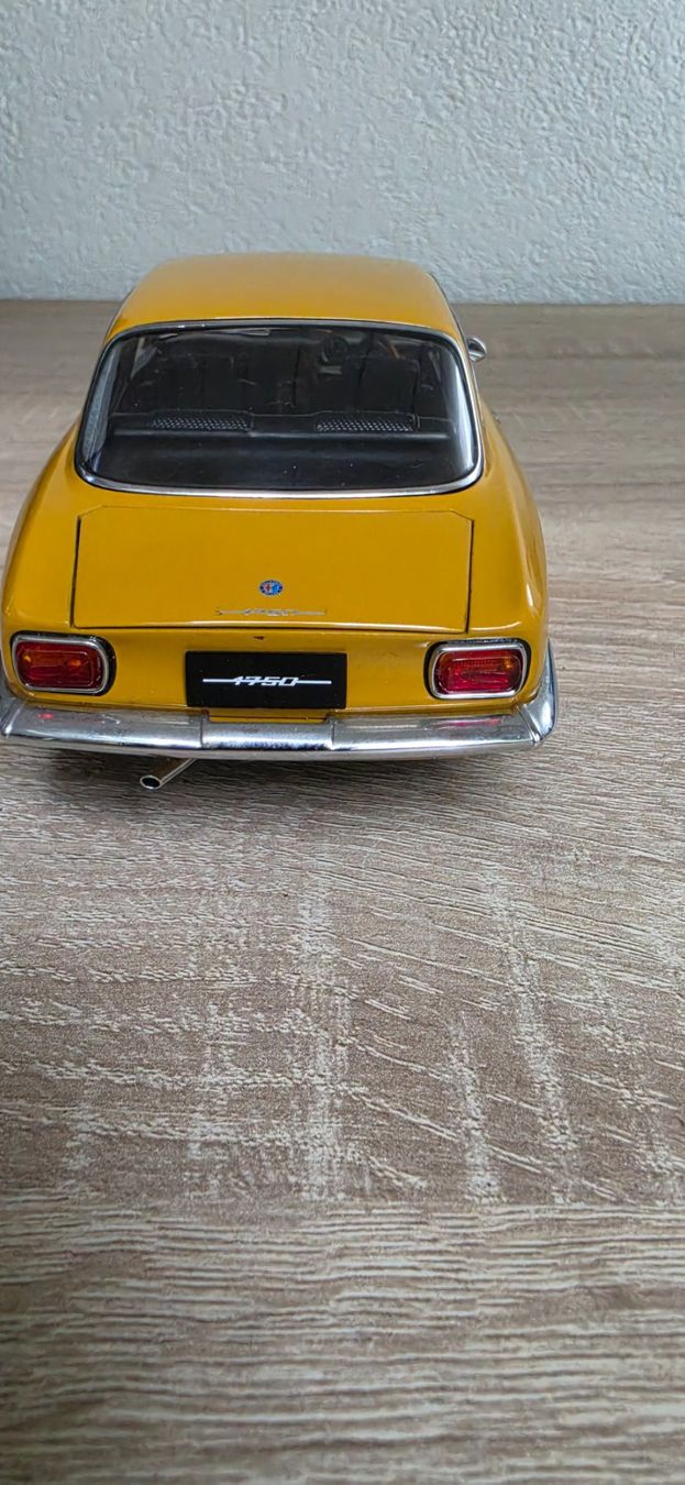 Autoart Modellini d'auto: Alfa Romeo 1750 Autoart – Nuovo e nell'imballaggio originale da Bellikon venduto da Kekko11 2