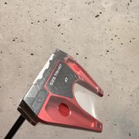 Odyssey Square 2 Square Tri-Hot #7 Putter