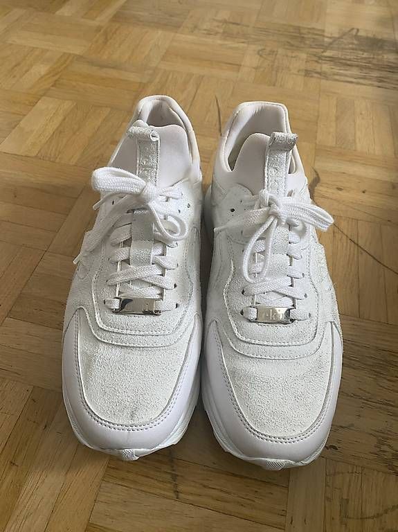 Scarpe da donna: Weiße Sneaker | EKN – Usato da Laufen venduto da Looc_ 4