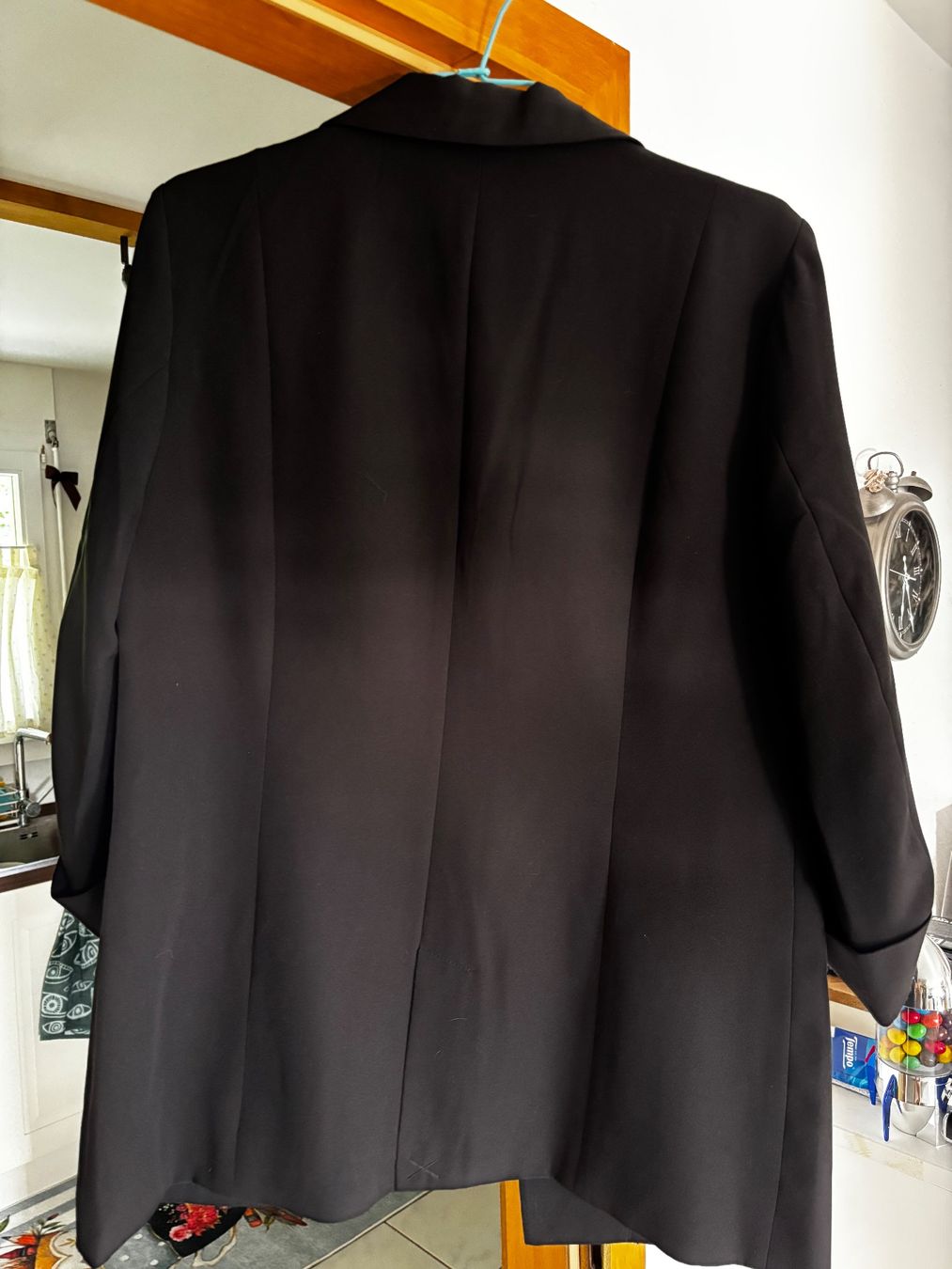 Only Giacche: Only oversize black blazer Size L – Nuovo (secondo la descrizione) da Füllinsdorf venduto da MaiiaM 2