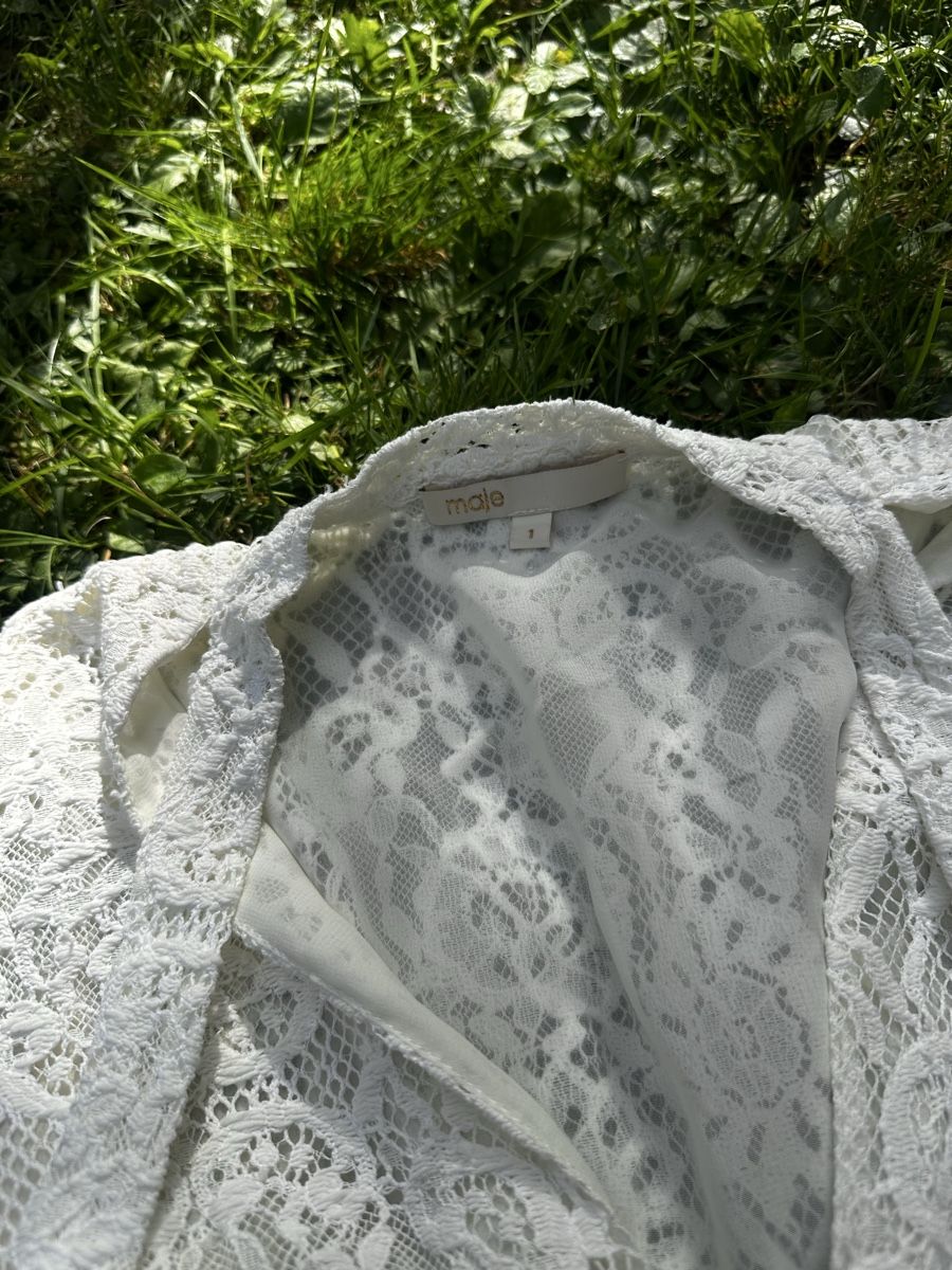 Maje Top: Maje Bluse weiss Spitze langarm T 1 – Usato da Luzern venduto da tiz_s8x8 1