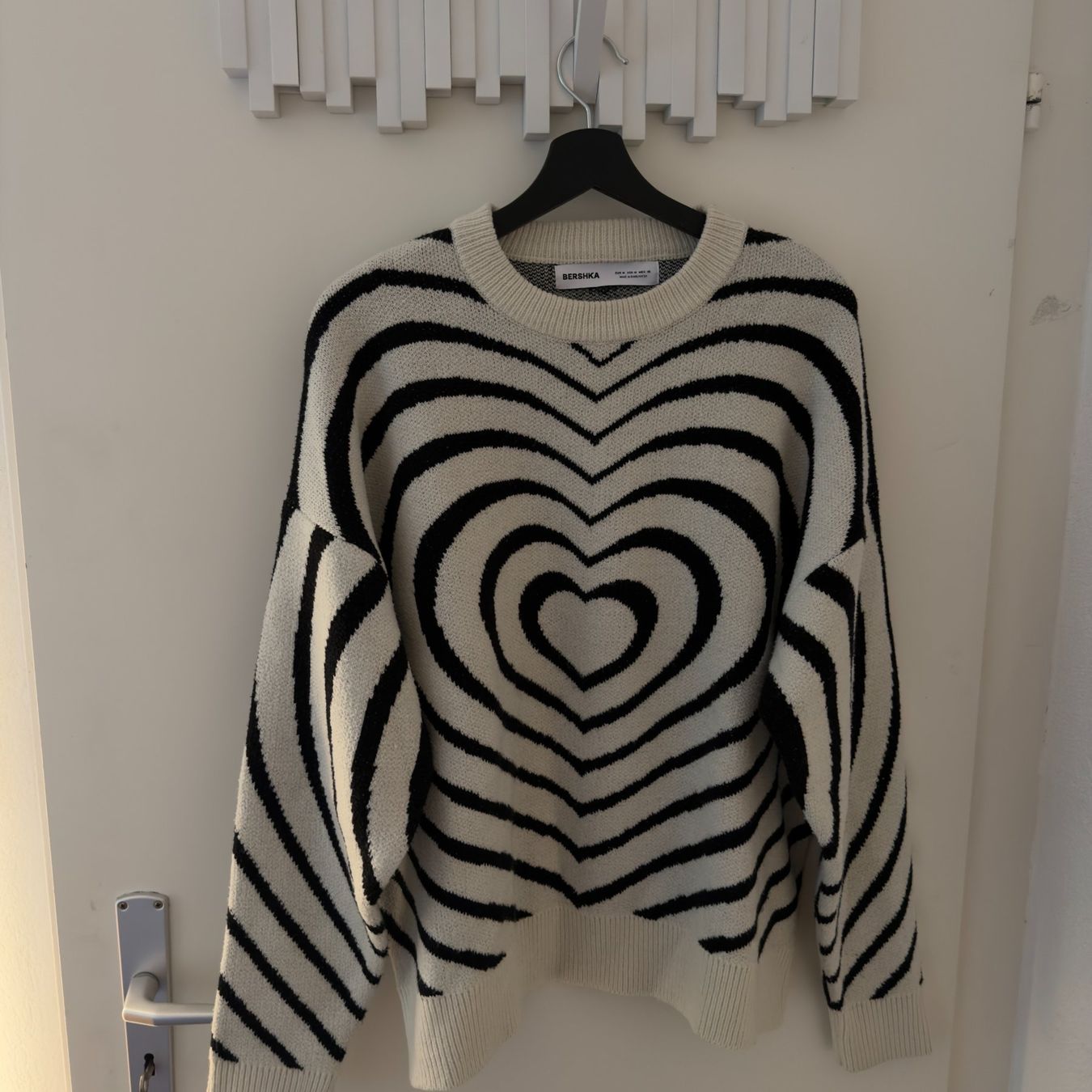 Bershka Maglioni & Felpe: Pull Bershka taille M – Nuovo (secondo la descrizione) da Vevey venduto da diogodasilva_