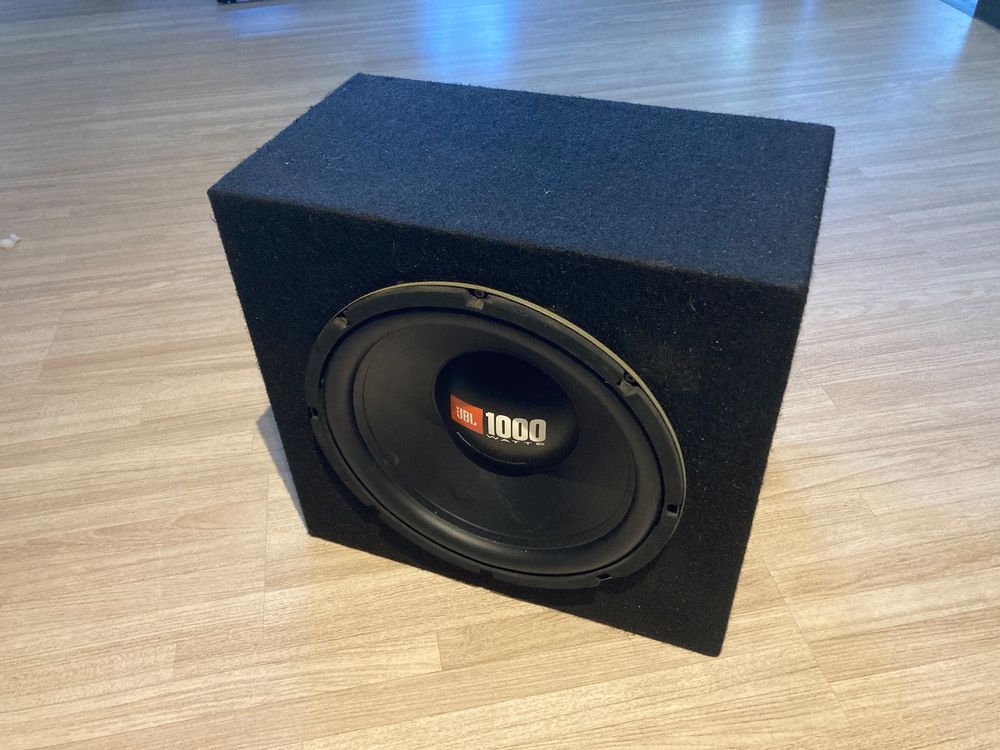 JBL GT4 1000watt Subwoofer Kaufen auf Ricardo