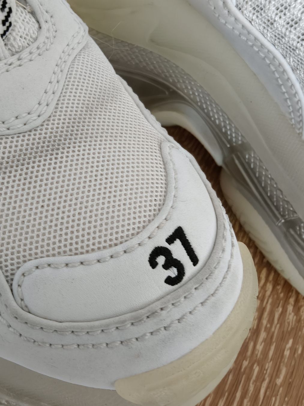 Balenciaga Scarpe da donna: Balenciaga Triple S - 37 – Usato da Schindellegi venduto da A.M.E. 5
