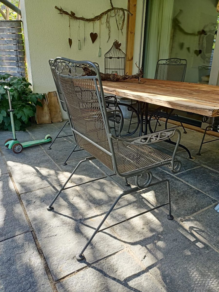 Pfister Chaises: Gartenstühle Eisen (5 Stück) – D'occasion à Russikon par Guilos