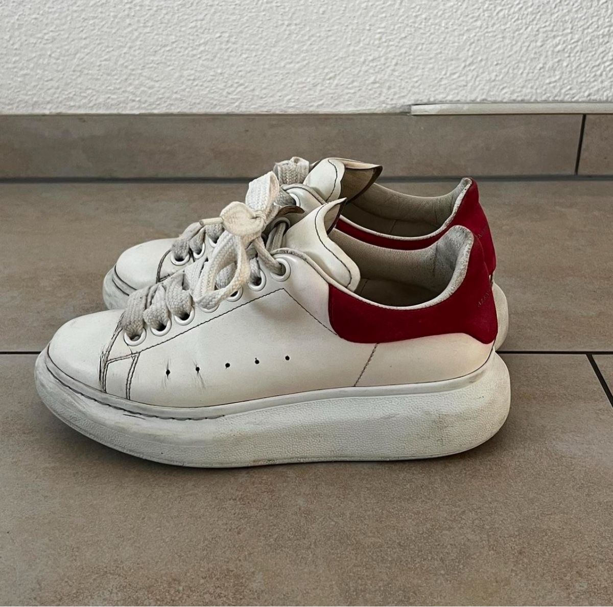 Alexander Mcqueen Scarpe da donna: Alexander McQueen – Usato da Losone venduto da lis_s9cf