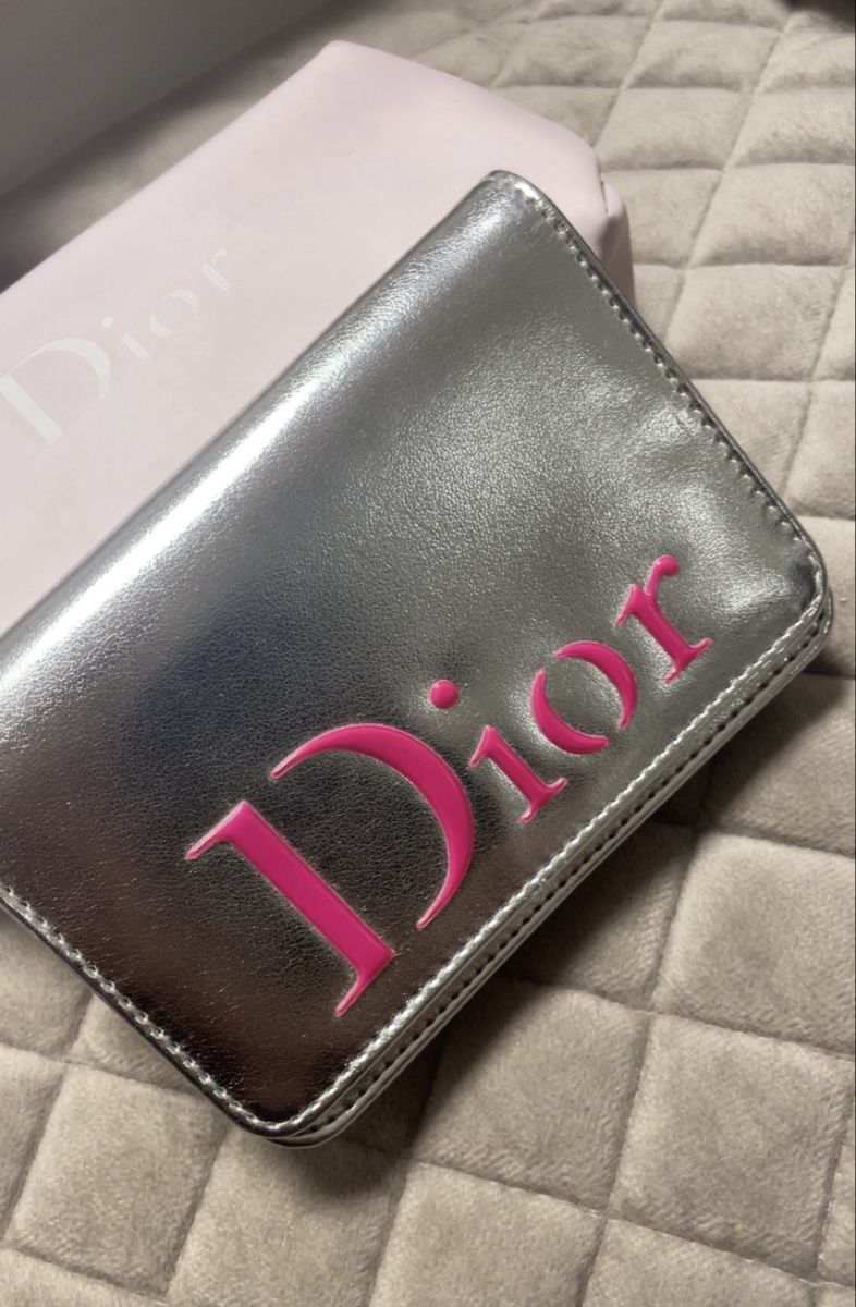 Dior Taschen für Damen: Dior makeup Tasche – Neu (gemäss Beschreibung) aus Dietikon von Shopping100