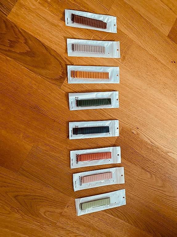Bracciali & Braccialetti: Uhrenarmband 22mm div Farben, Kunstleder – Usato da Bern venduto da Cablewinder 2