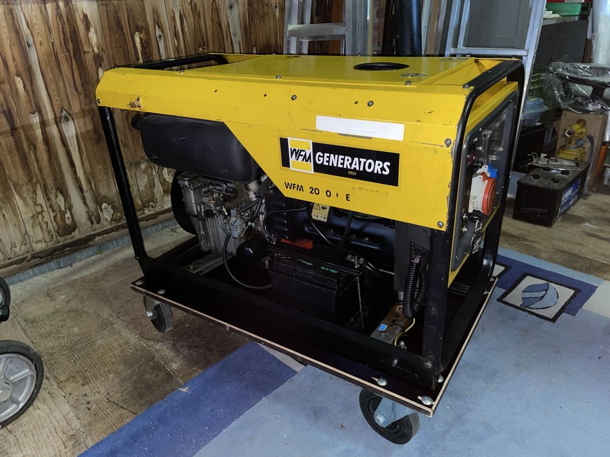 Generatori di corrente: 12kVA Generator Stromerzeuger 3PH – Usato da St.Silvester venduto da dan_krn9 2