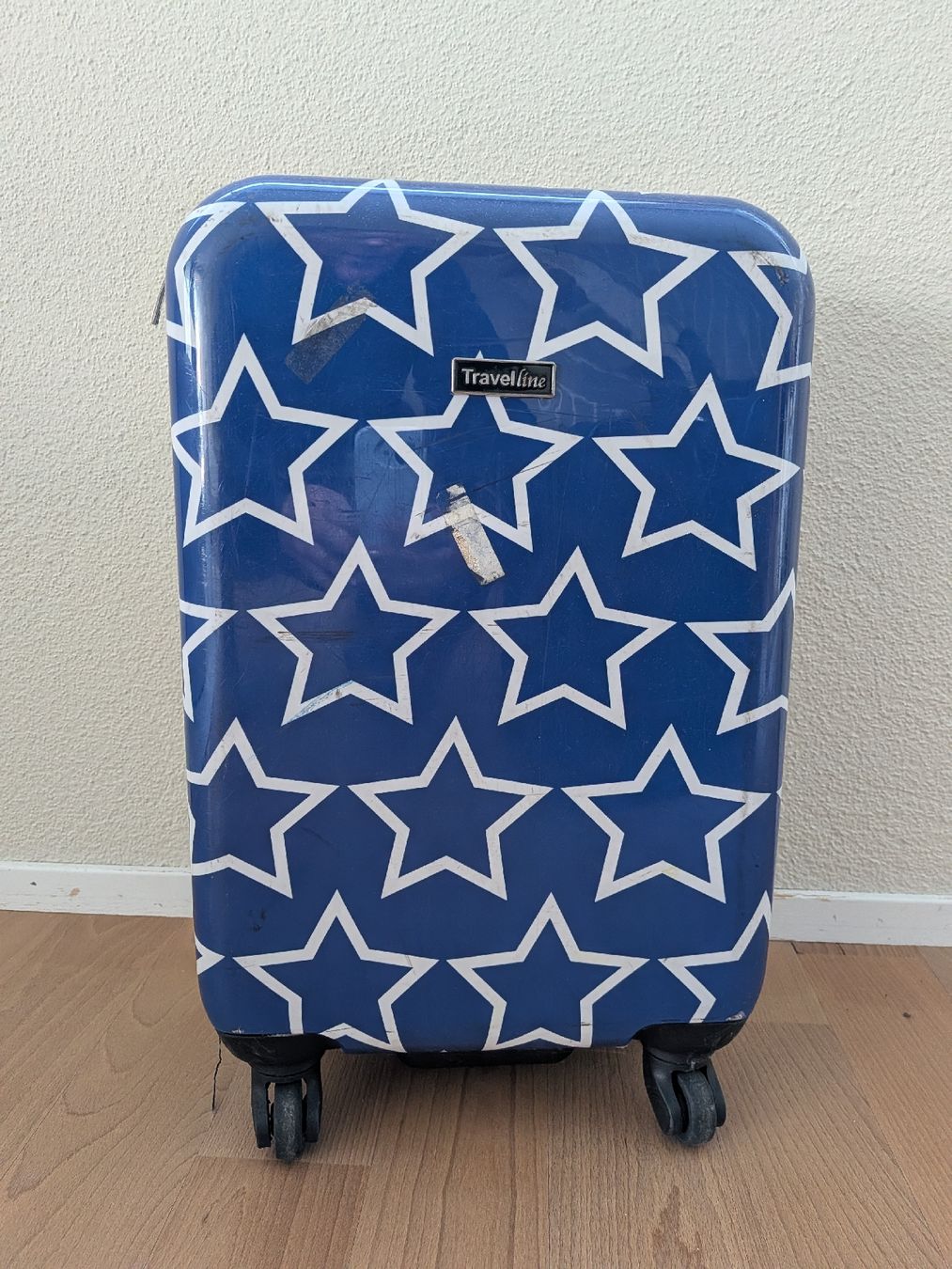 Valigie: Hand Luggage Suitcase by Travelline – Usato da Untersiggenthal venduto da Naomi4