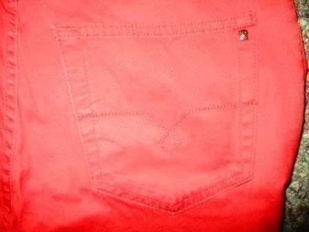Pierre Cardin Pantaloni: Pierre Cardin leichte Herren Sommerhose  32/34 für 14.-- – Usato da Killwangen venduto da Freds7 7