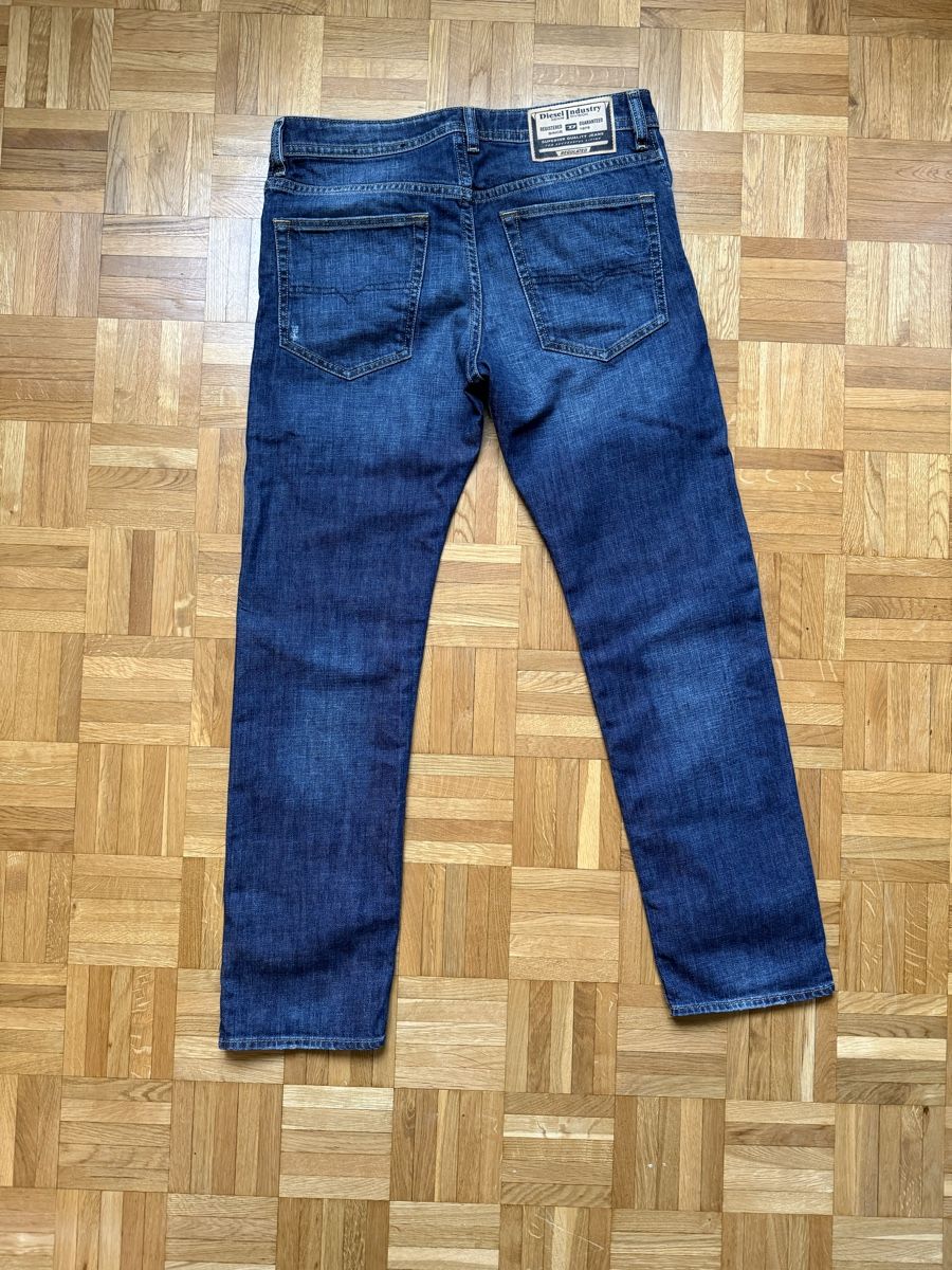 Diesel Jeans: Jeans Diesel (T.30) – Usato da Les Avanchets venduto da GG_