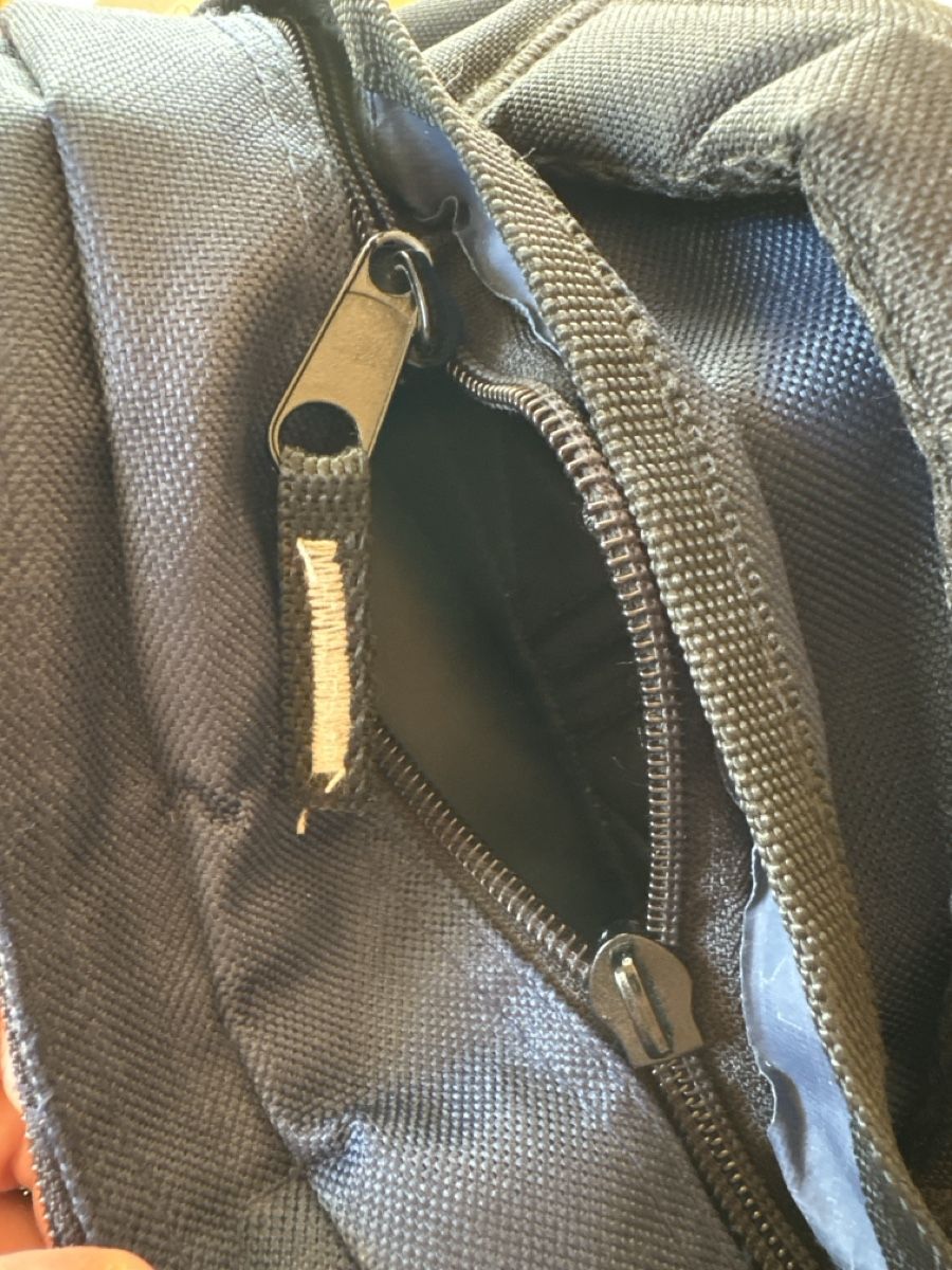 Zaini: Rucksack mit viel Fächer – Usato da Rümlang venduto da Fledermaus16 7