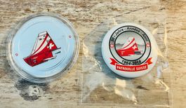 Patrouille Suisse 50 Jahre Gedenkmuenze und Anstecker