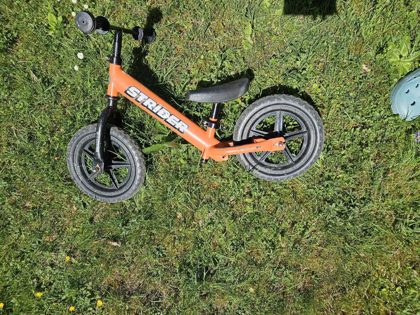 Fahrzeuge für Kinder: Strider Laufrad 12'' orange – Gebraucht aus Zürich von Kris8050 9