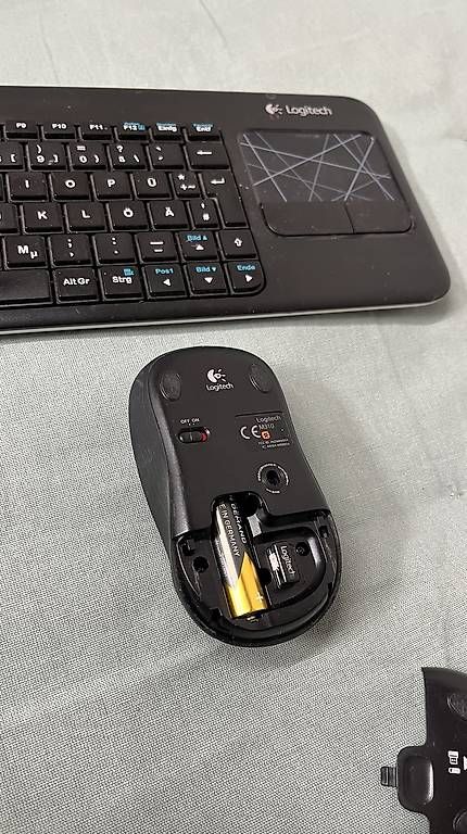 Tastaturen: Tastatur und Maus Logitech – Gebraucht aus Zürich von UTOE 1