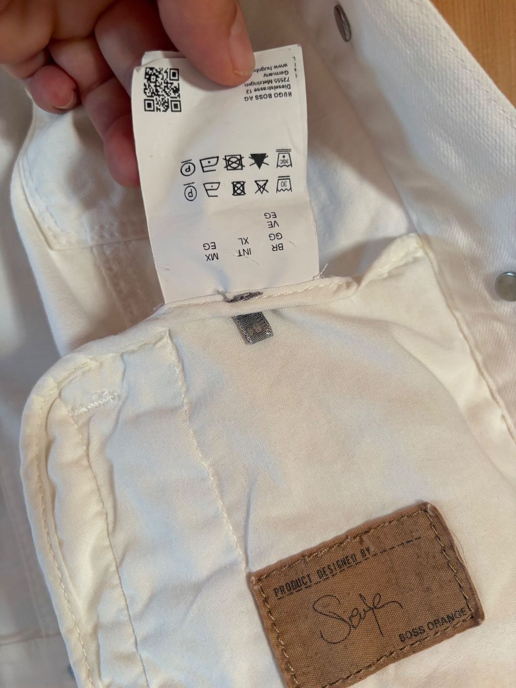 Hugo Boss Giacche: Hugo Boss Jeansjacke weiss – Usato da Weinfelden venduto da stella79 3