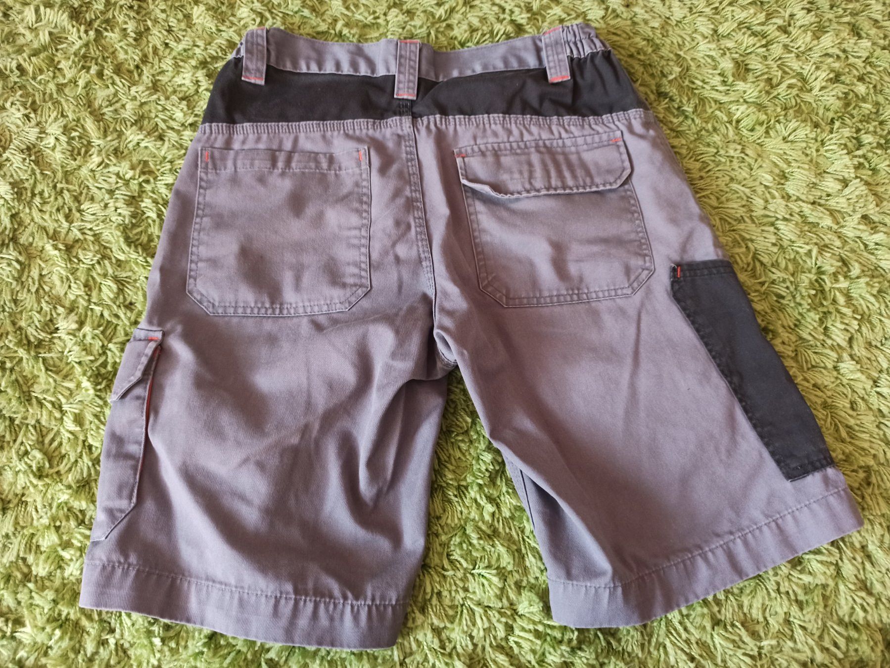 Pantaloni: Arbeitshosen Worker – Usato da Niederwil AG venduto da Nioc28 1
