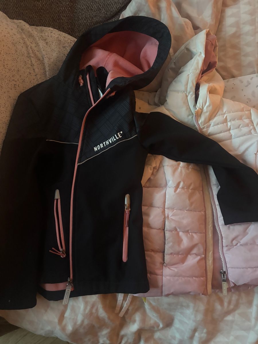 Jacken & Mäntel: Veste fille 128/134 – Gebraucht aus Neuchâtel von Pandialfen