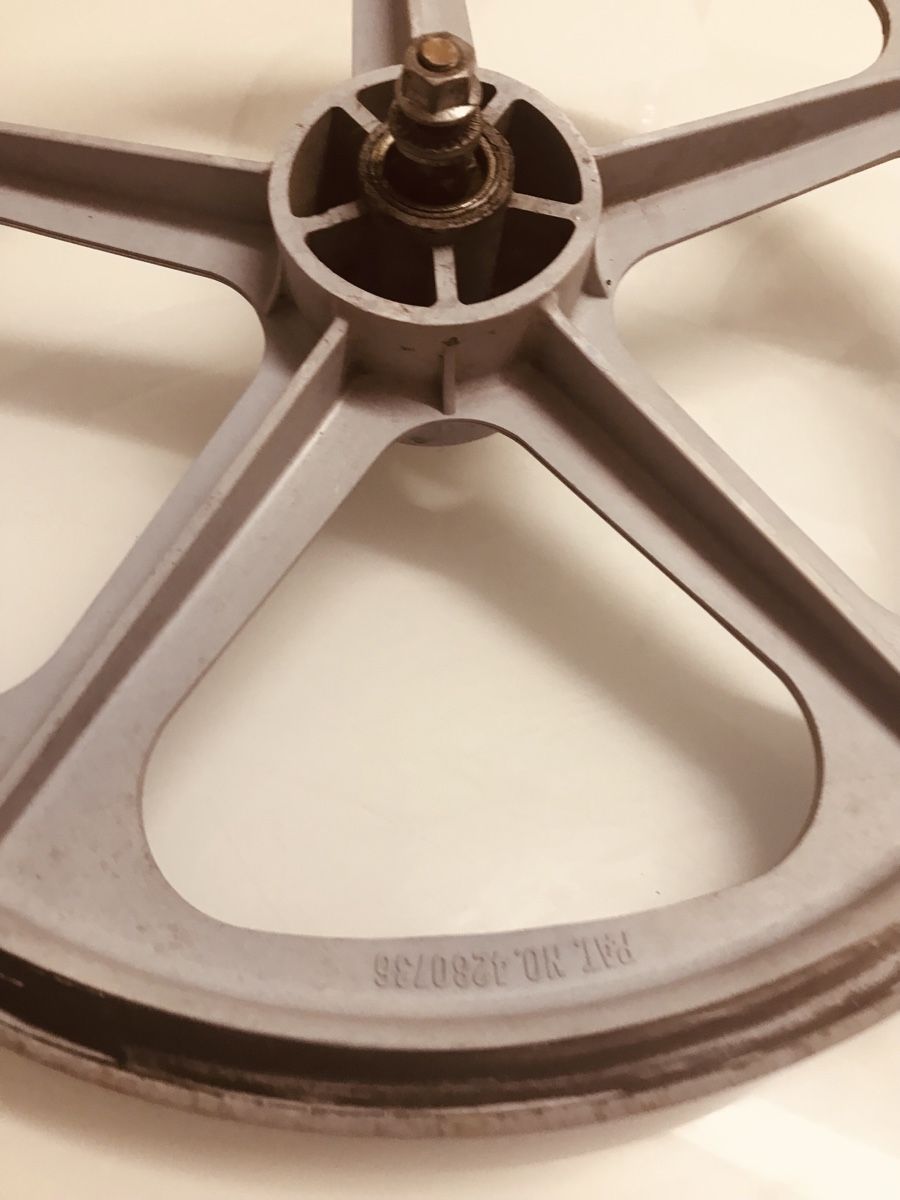 Pezzi di ricambio: BMX Skyway front wheel – Usato da Wädenswil venduto da Mistamovie72 1