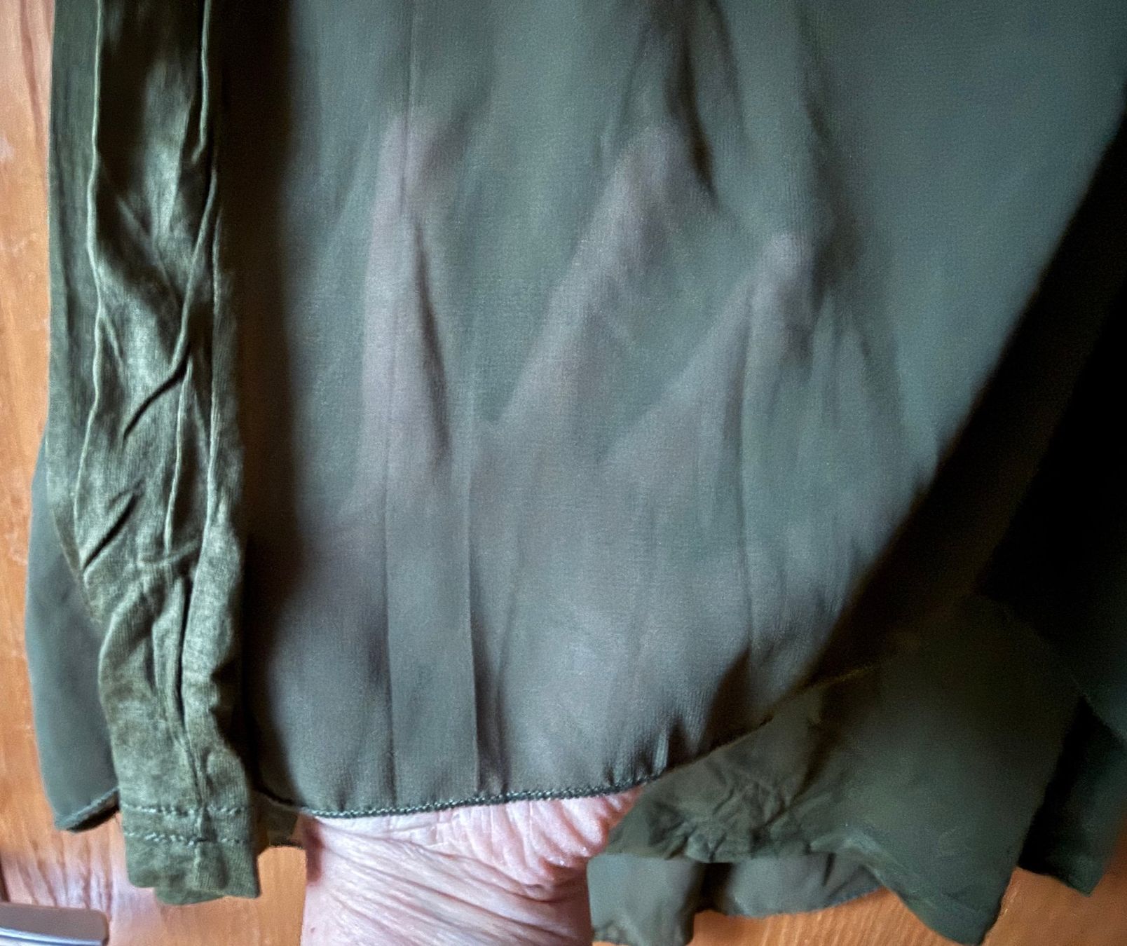 Tuniche: Tunika / Bluse oliv von kays – Usato da Zäziwil venduto da kreative-ideen 3
