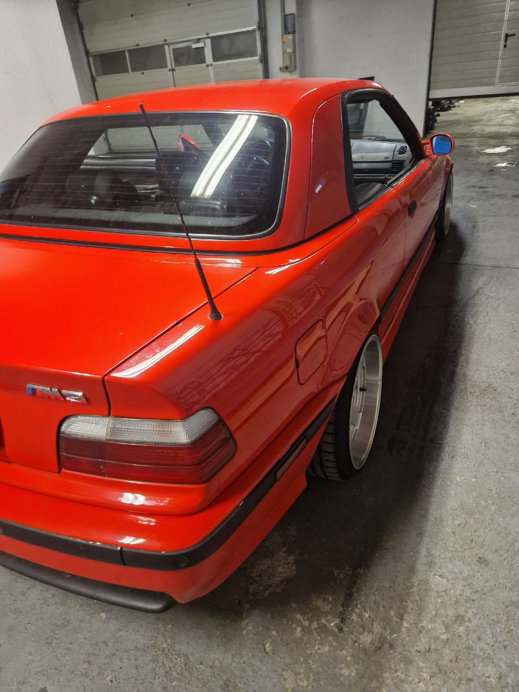 BMW Tutti pezzi di ricambio auto: Hardtop BMW E36 – Usato da zürich venduto da dca_85