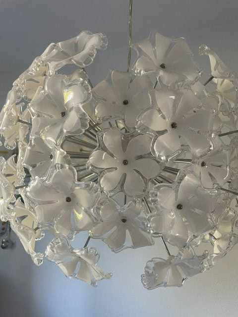 Interio Kronleuchter & Deckenlampen: Deckenlampe rund mit weissen Blumen – Gebraucht aus Bern von Melasse33 3
