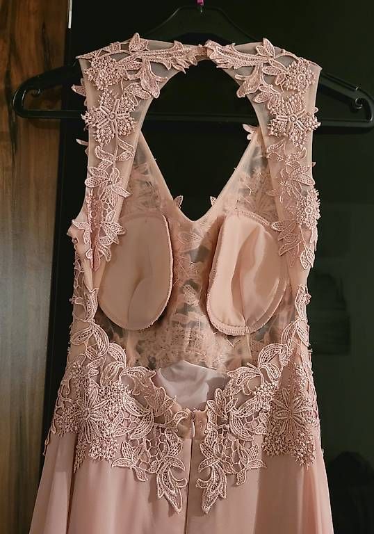 Kleider: Kleid – Gebraucht aus Staad SG von Anj. 3