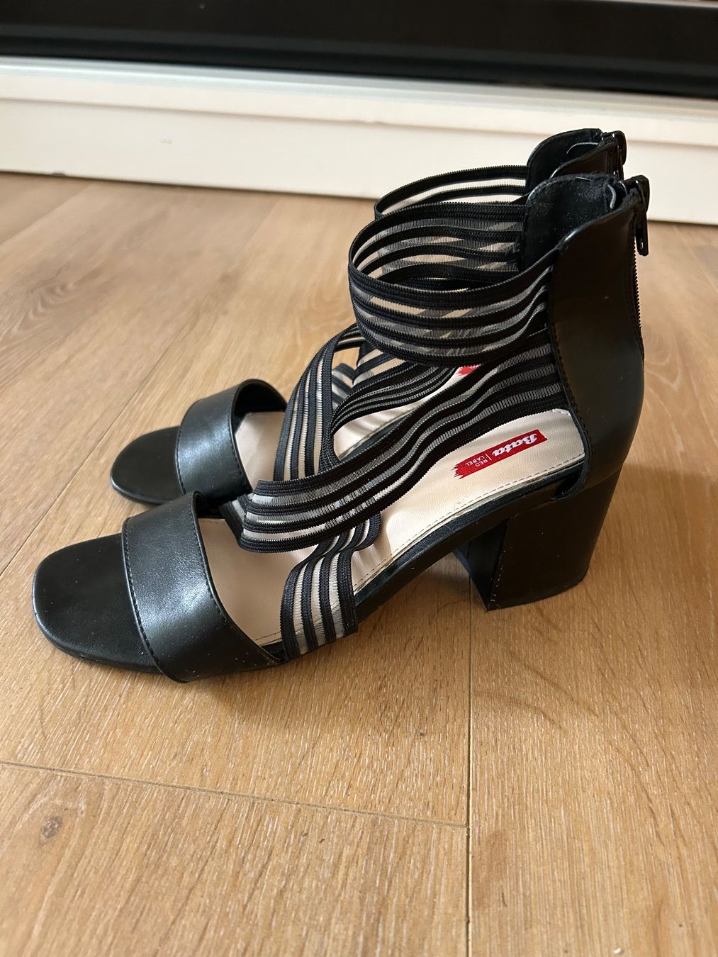 Scarpe da donna: Bata Red Label Sandalen, Gr. 37 – Usato da Basel venduto da mar_gx88 1