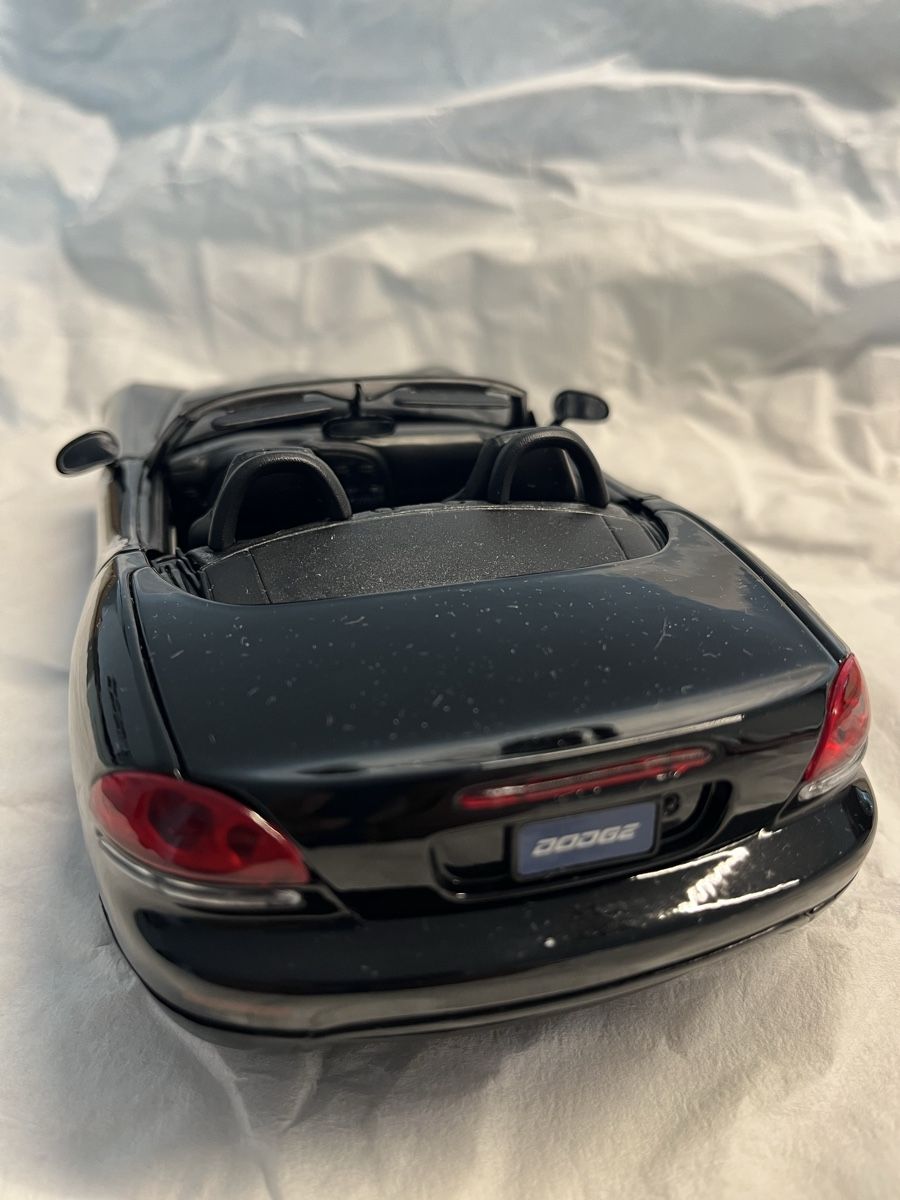 Bburago Modellini d'auto: Dodge Viper  – Nuovo (secondo la descrizione) da Oberweningen venduto da mer_2yn9 1