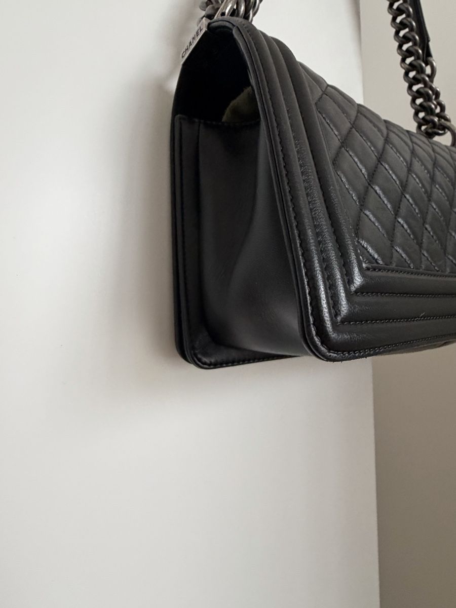 Taschen für Damen: Chanel Boy Old Medium – Gebraucht aus Münchenbuchsee von haebi12 5