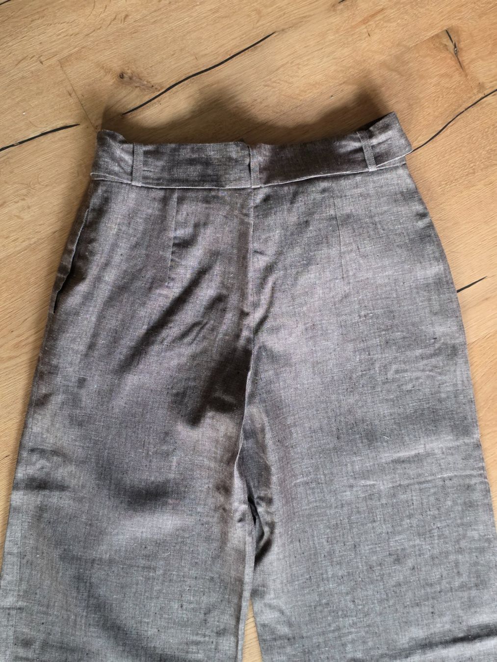 Pantaloni: Neue Culotte Hose Gr. M Leinen mit Bindegürtel – Nuovo (secondo la descrizione) da Zürich venduto da tsu_76bc 7