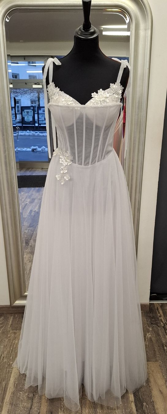 Vestiti: Brautkleid mit Corsage, Grösse 36 – Nuovo (secondo la descrizione) da Uster venduto da VMT. 7