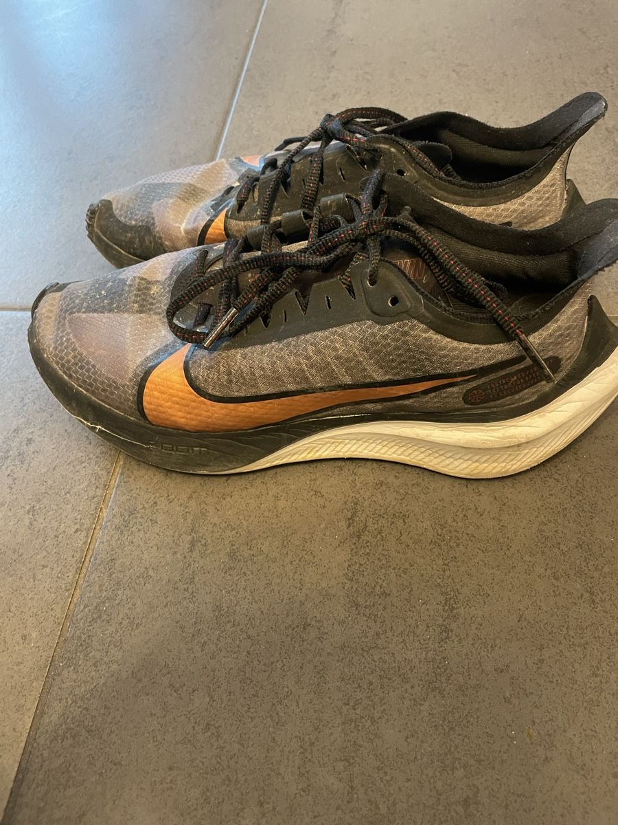 Nike Scarpe da donna: Nike zoom gravity – Usato da Cressier NE venduto da leiestla