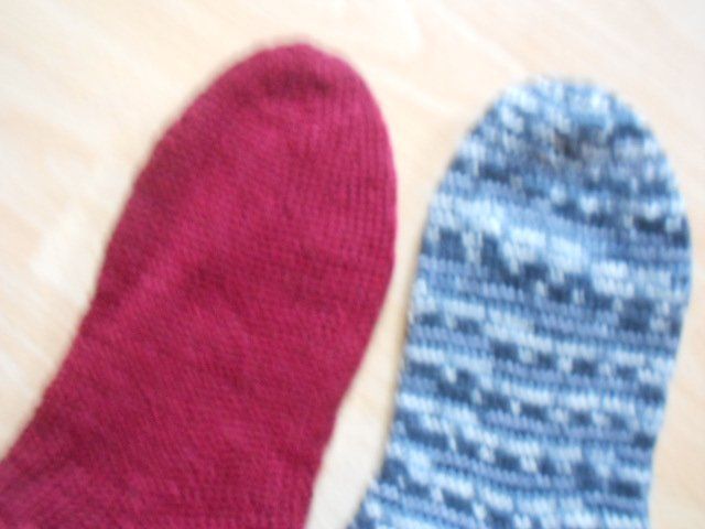 Calze: 2 Paar Wollsocken Handgestrickt Gr 40/41 – Nuovo (secondo la descrizione) da Flühli LU venduto da primula-47 1