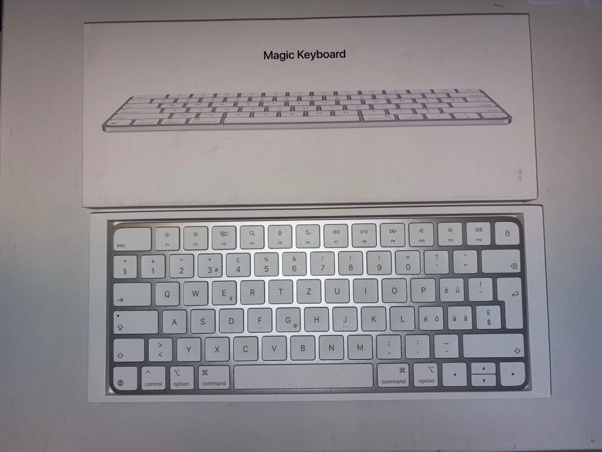 Apple Claviers: Magic Keyboard Apple für Ipad – D'occasion à Zürich par Samedkuc 1