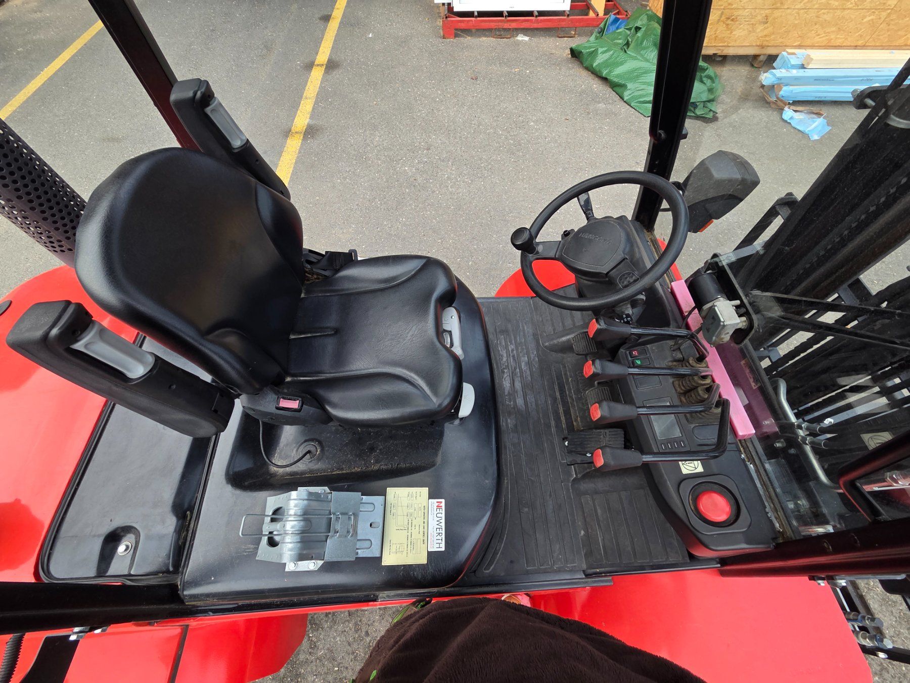 Diesel Carrelli elevatori e a forche: Elévateur Hangcha CPCD25-XW98E-RT2 – Usato da Aigle venduto da Kel-Menuiserie 7