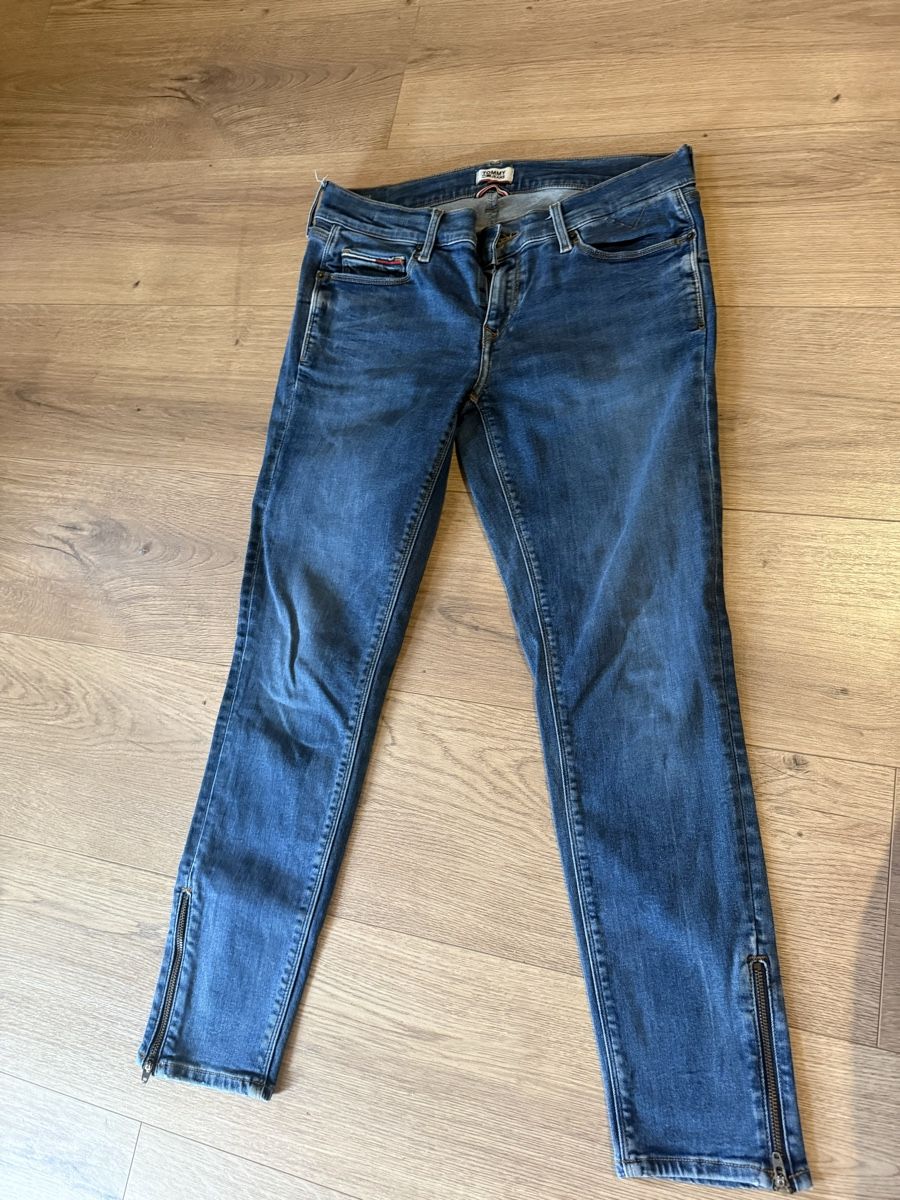 Jeans: Tomy jeans – Gebraucht aus Herbligen von T-esthetic 1