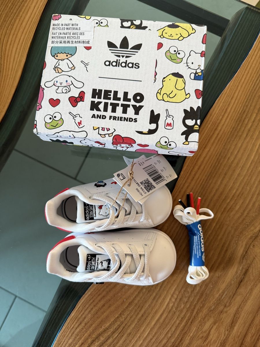 Adidas Scarpe per ragazzi: Adidas x Stan Smith Hello Kitty, Gr. 19, Neu mit Box! – Nuovo e nell'imballaggio originale da Konolfingen venduto da likeacat 5