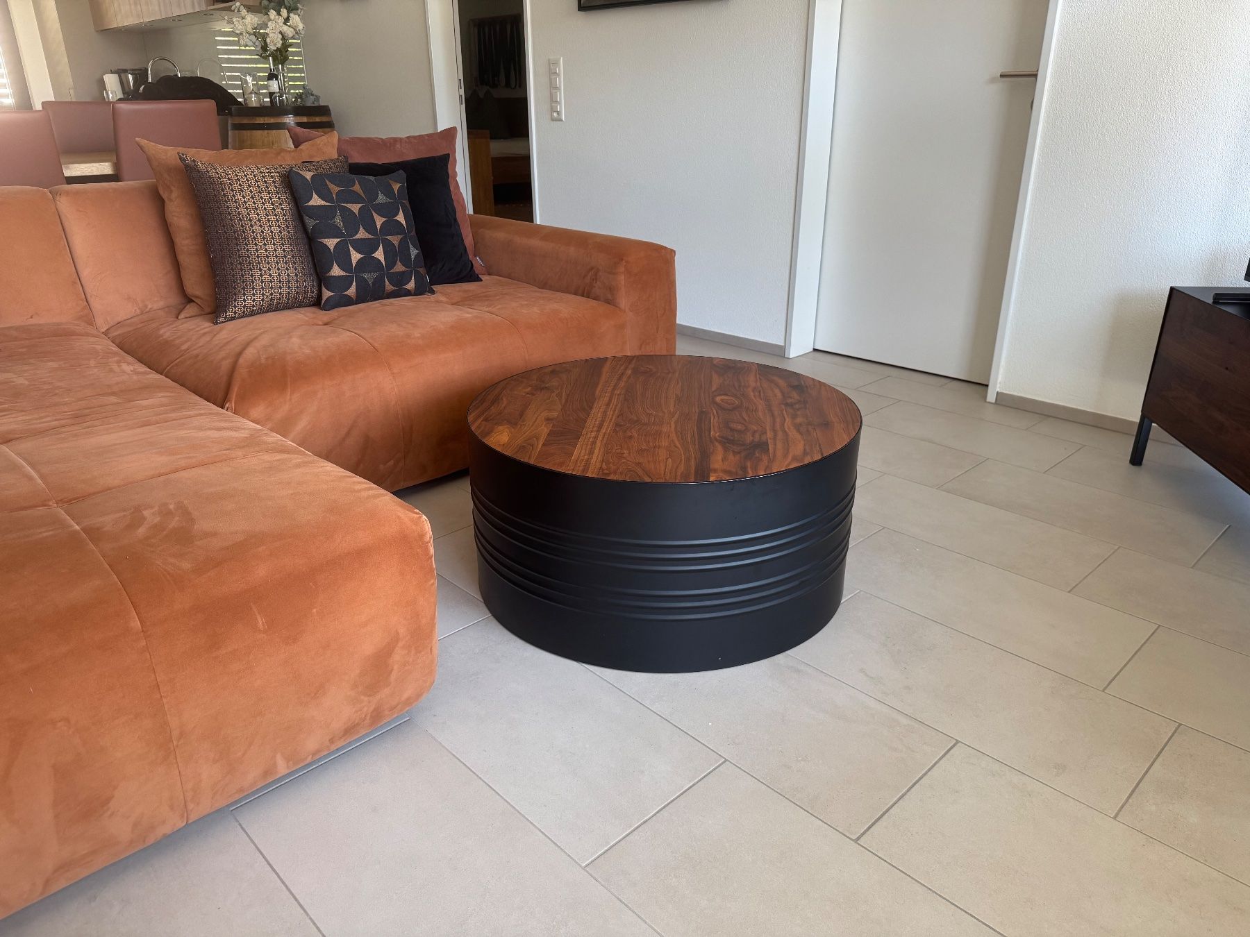Holzartikel: Selfmade couchtisch – Gebraucht aus Kleinandelfingen von philippkaegi 3