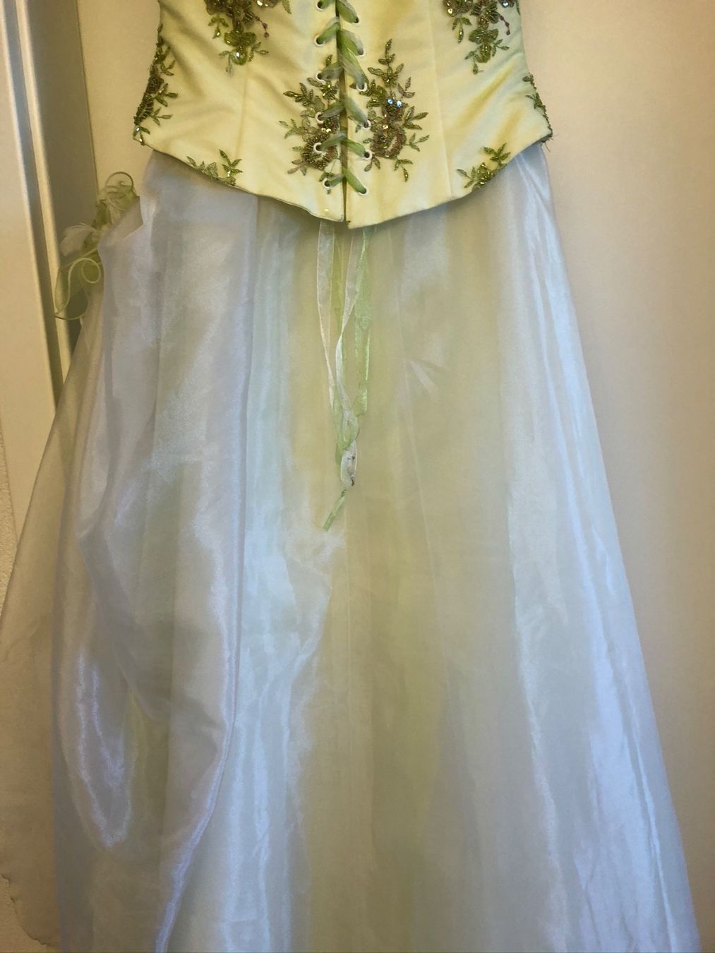 Vestiti: Ensemble de mariée ou autre 2 pièces neuf – Nuovo e nell'imballaggio originale da Murten venduto da Louis1954 3