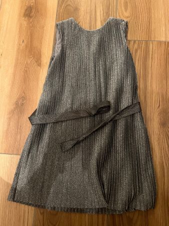 Benneton Mädchen kleid Gr 120