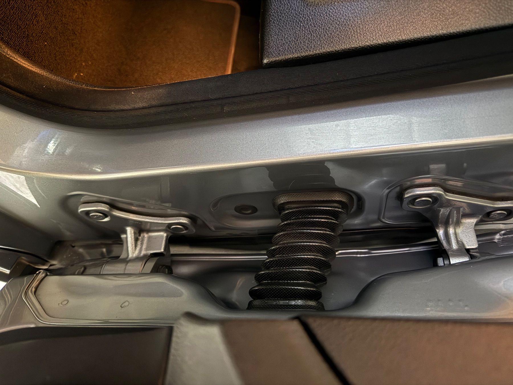 Mercedes-Benz Autos: Mercedes Benz C180 CGI T – Gebraucht aus Allschwil von vjl_7p6r 9