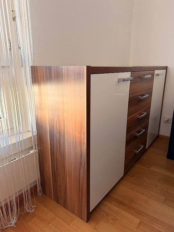Armadi: Hochschrank und Komode – Usato da Luzern venduto da Milanko7 1
