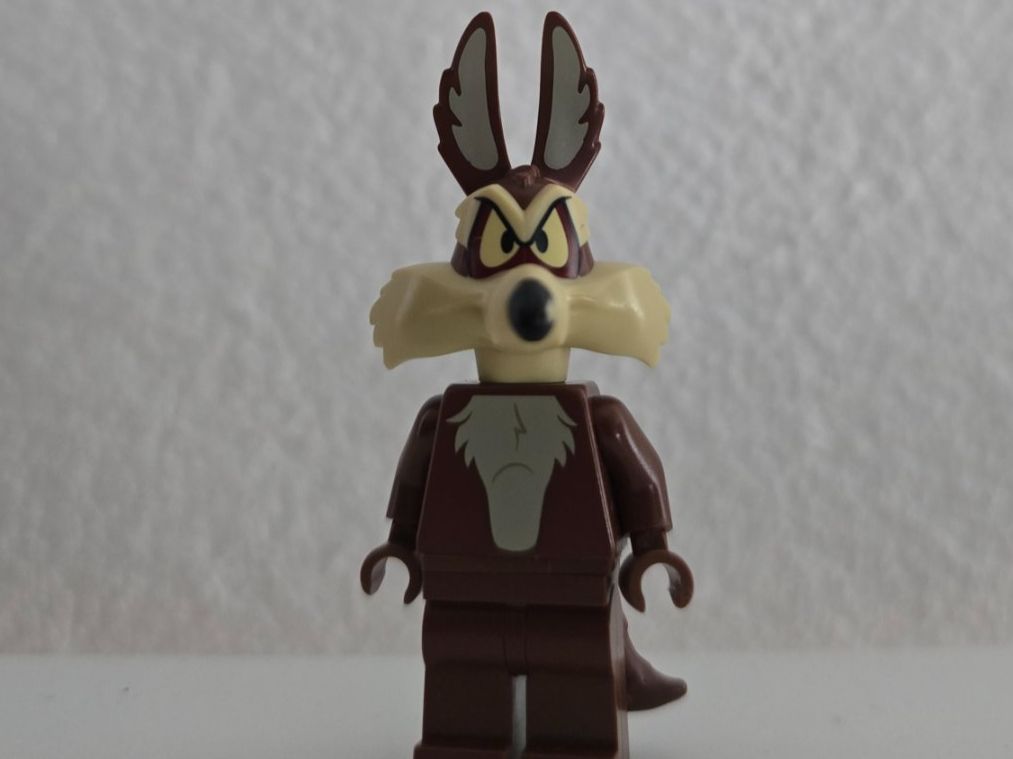 Lego Giocattoli: Lego Looney Tunes Wile E. Coyote collt-3 – Usato da Suhr venduto da fuva23